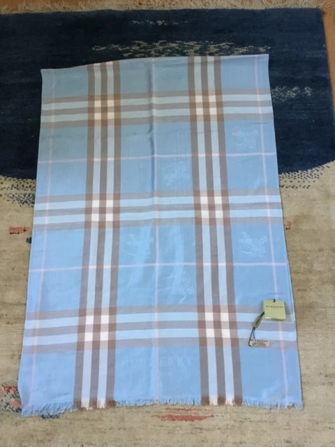 NEW WITH TAG Burberry London 100 cashmere scarf light blue gift PQ