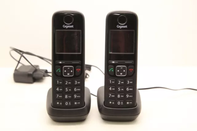 2 Telefone Ohne Folie Gigaset Modell AS690H - Guter Zustand Mit Sockel