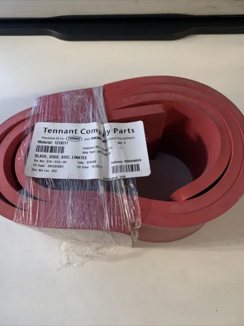 Tennant 1213211 -  Pair Of Side Blades - Set Of 2 - BRAND NEW