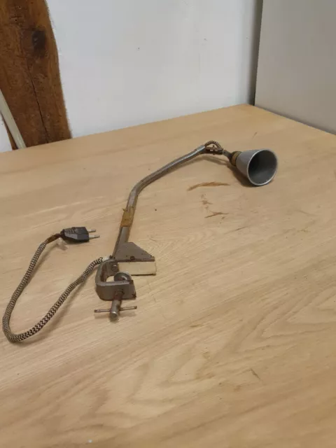 Alte Schreibtischlampe Werkstattlampe  Metall Gelenkarmlampe Lampe Antik