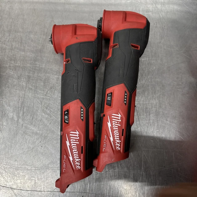 2 de rotos Milwaukee 2526-20 12V iones de litio inalámbricos oscilantes multiherramienta