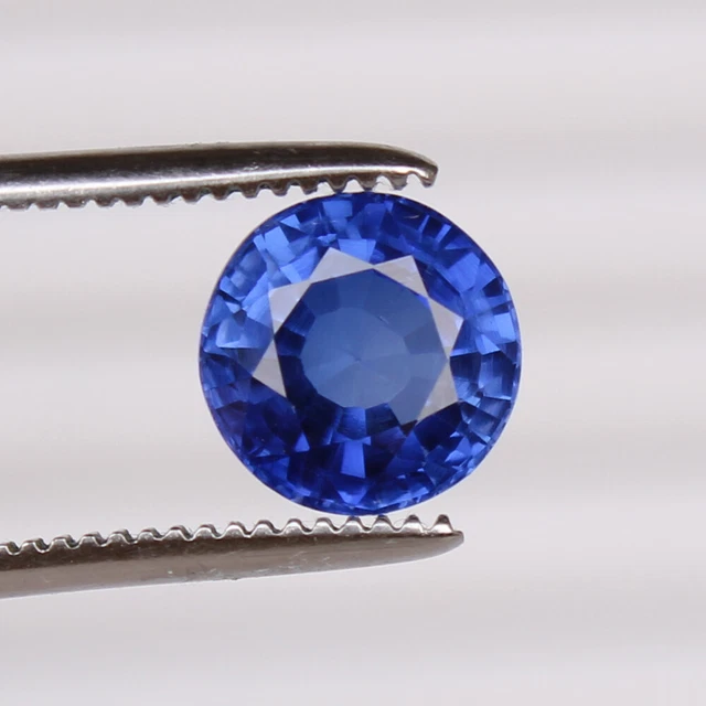 Saphir Naturel Bleu Ceylan Bleuet 4.90 CT Rond Certifié Pierre Précieuse Heated