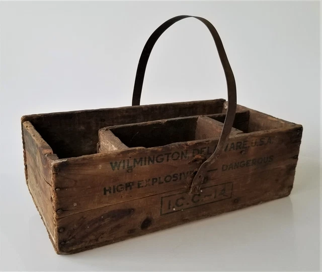 antique ATLAS POWDER wilmington de wood TOOL BOX HIGH EXPLOSIVE repurpose crate