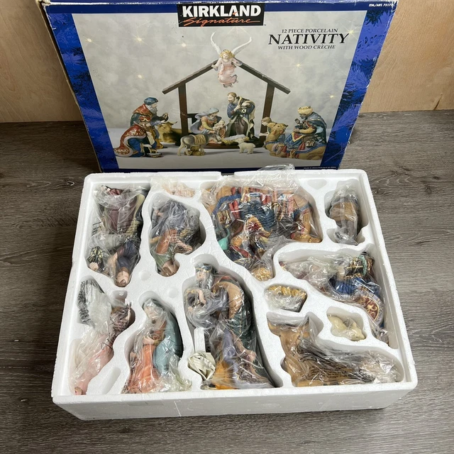KIRKLAND SIGNATURE LARGE Porcelain Nativity Set Hand Painted 12Pcs