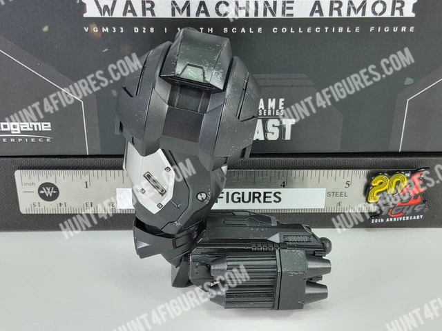 Hot Toys VGM33 Punisher War Machine 1/6 action Figure's die-cast LED right arm