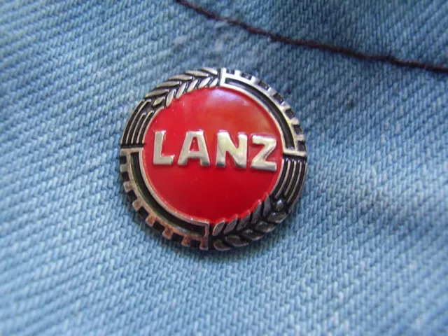 Pin Lanz Logo Trecker Traktor Bulldog Heinrich Lanz Mannheim Baden-Württemberg