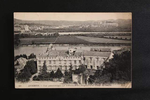 Carte postale ancienne CPA AVIGNON - Vue Panoramique sur VILLENEUVE-LES-AVIGNON