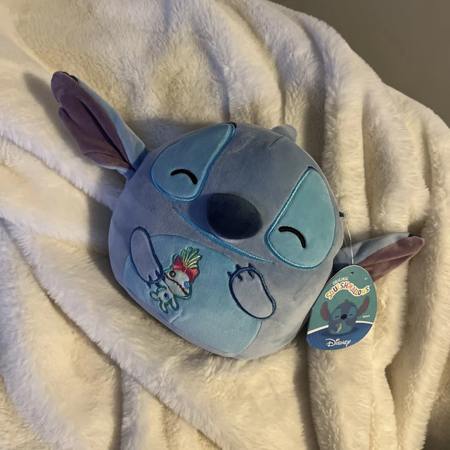 SQUISHMALLOWS DISNEY STITCH Holding Scrump 8-Inch - New With Tags £0.99 ...