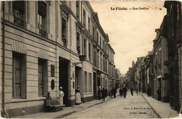 CPA 72 LA FLECHE / GRANDE RUE / JOUR DE PROCESSION