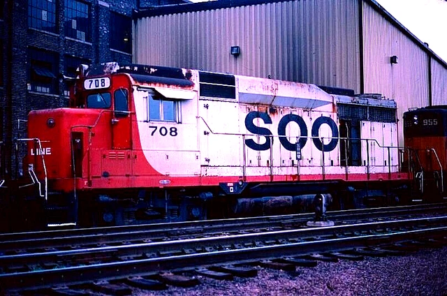 Original Kodachrome Slide Soo Lines Gp-30 #708 St. Paul, Mn Sept. 19, 1987