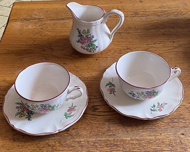 2 Tasses + Sous-Tasses à Chocolat + 1 Pichet à Lait/Crémier Faïence KG Lunéville