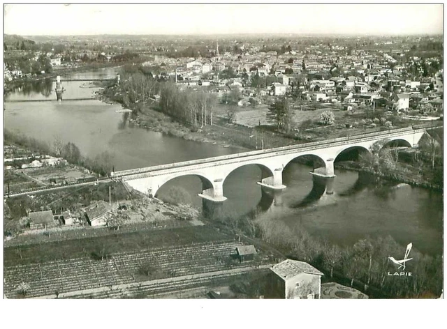 33.STE FOY LA GRANDE.n°26449.SUR LES BORDS DE LA DORDOGNE.CPSM