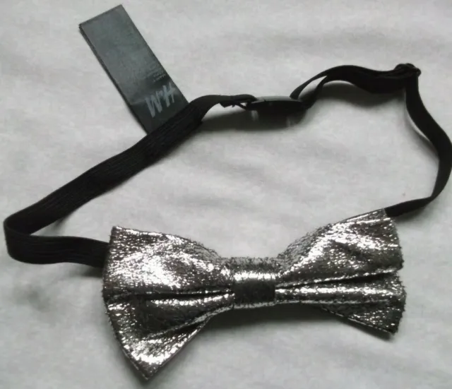 Bow Tie BOYS GIRLS Dickie Bowtie Age 8 - 14 Sparkling Shimmery Silver by H&M