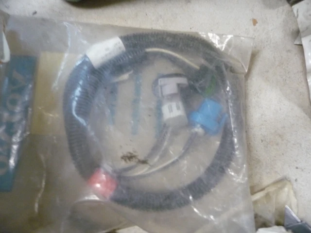 Volvo Truck 8083307 Headlight Wiring Harness