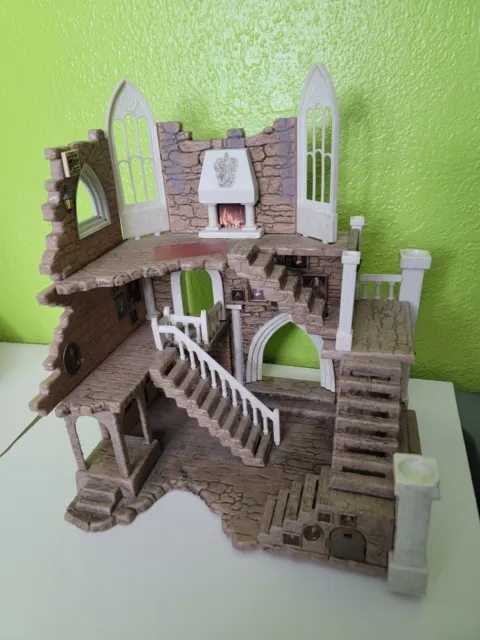 Gryffindor Tower playset Harry Potter Hogwarts School castle diorama Jada Toys
