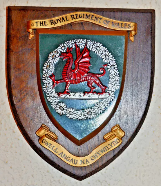 Royal Regiment of Wales regimental mess wall plaque shield crest RRW