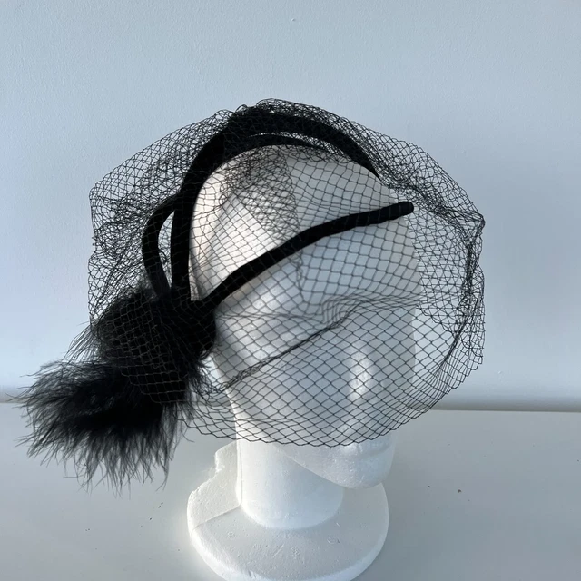VINTAGE BLACK FASCINATOR with Net Veil 80s does 40s 20s wedding racing