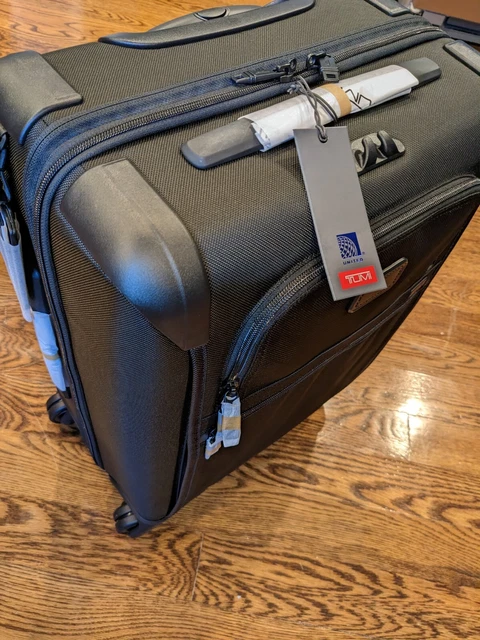 Tumi Alpha 2 Continental Expandable 4-Wheel Carry-On Luggage 0220611D2U NIB 6