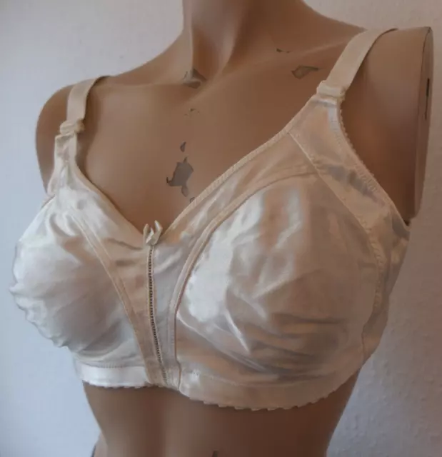 Naturana Charming Underwire Bra Size Eu 95 For 110 GB 42 Cup B Top White 2