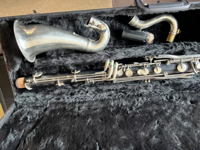 Bundy Bass Clarinet W Case New #10084 Overhauled
