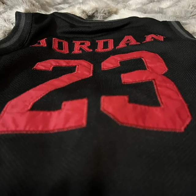 NIKE JORDAN 23 Legacy Mesh Black Red Basketball Jersey Tank Top Youth Small