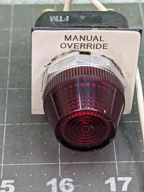 Red Pilot Light 120V Lamp Allen Bradley 800T-P16 Ser T [Z4S5] #14