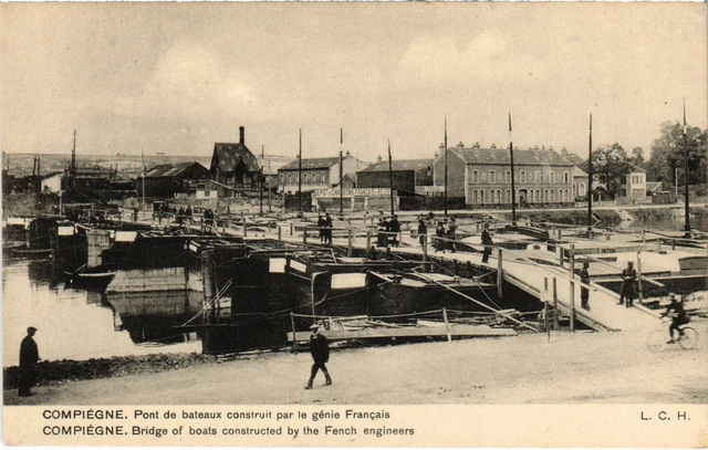 CPA 60 Compiègne - Équipage Du Francport Près D'Orléans (vers 1900)