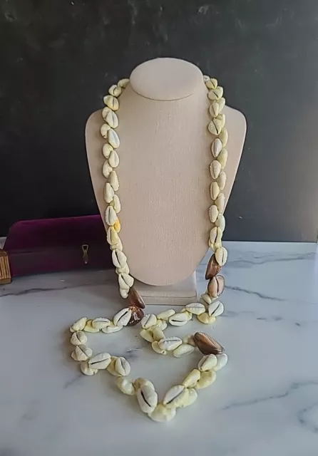 Vintage Beaded Shell Necklace