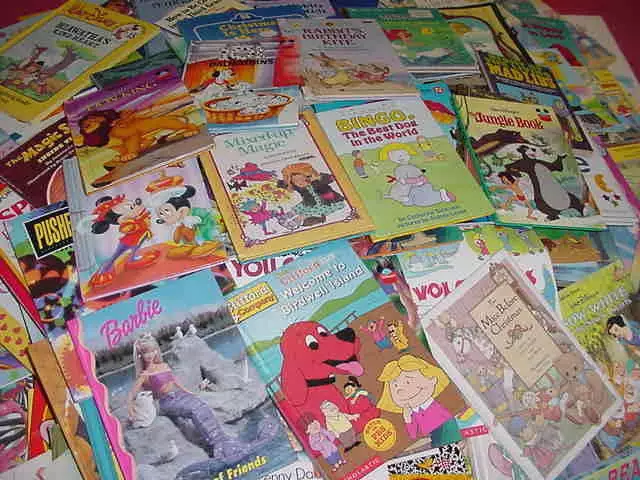 Huge Lot of 500 of Children's Kids Picture Books *Random Set Mix* Free Shipping!