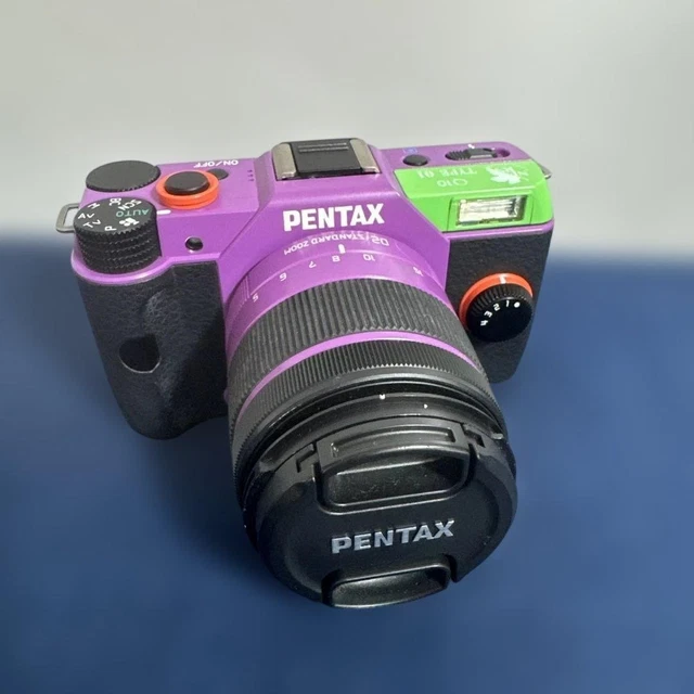 PENTAX Q10 TYPE01 púrpura verde Evangelion sin accesorios EUR 465