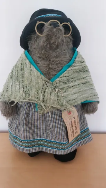 Gabrielle Designs Paddington Aunt Lucy Bear - Vintage excellent condition
