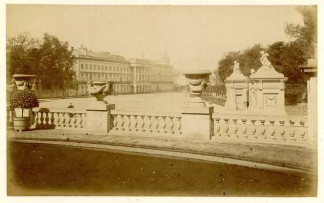 Belgique, Bruxelles, Le Palais du Roi Vintage albumen print.  Tirage albuminé