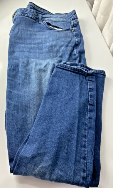 Cato Womens 20W Plus size Jeans Curvy Skinny Leg Stretchy Medium Wash