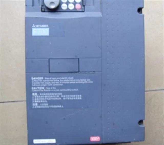 Used 1Pc Mitsubishi Inverter FR-F740-15K-CHT Tested vl