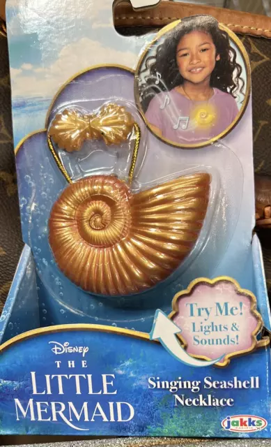 Disney The Little Mermaid CF01104YRML-Q Collier plaque or bleu, Laiton -  Achat / Vente sautoir et collier Disney Colliers AYRN Disney T 