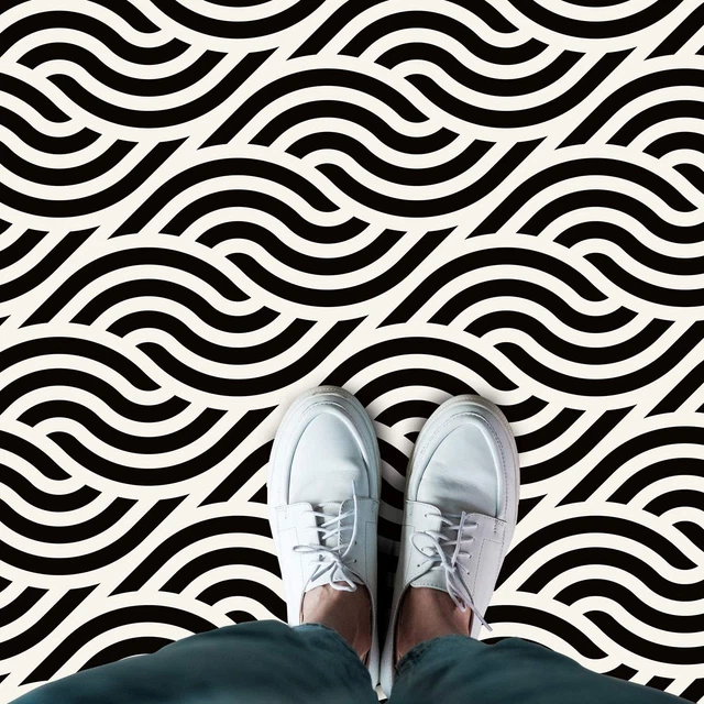 ‎Pegatinas de piso con patrón de líneas fluidas WALPLUS a pequeña escala 120 x 60 cm negro blanco