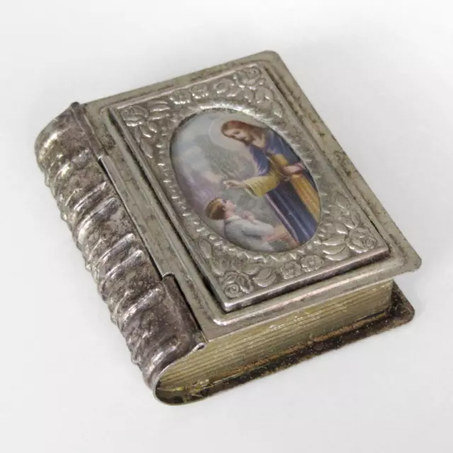 Alte Schatulle Dose mit Rosenkranz - Jesus mit betendem Kind Buchform Metall