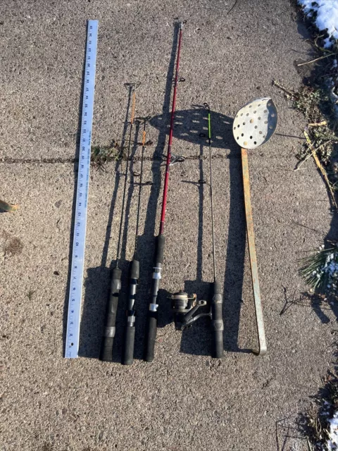 https://www.picclickimg.com/rDwAAOSw189lefei/Lot-of-Ice-Fishing-Rod-Pole-And.webp