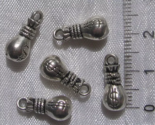 LOT DE 15 BRELOQUES PENDENTIFS PERLES BOURSE D'ARGENT METAL ARGENTE 15x6mm *B385