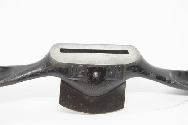 Stanley No51 flat sole spokeshave V logo USA made circa 1912-1918 4