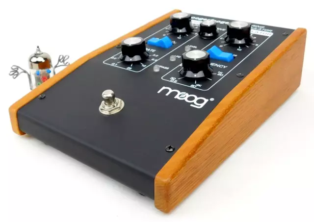Moog Moogerfooger MF-102 Ring Modulator Synthesizer Pedal + Wie Neu + Garantie