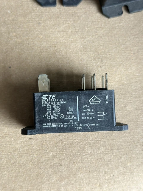 Set Of 1 SPST TE Connectivity 30A Relay 240VAC T9AS1D22-12 New