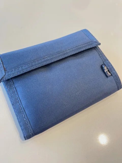 NOS Vintage 1970s Levi's Nylon Trifold Wallet Blue Trim Unused Original 70s New