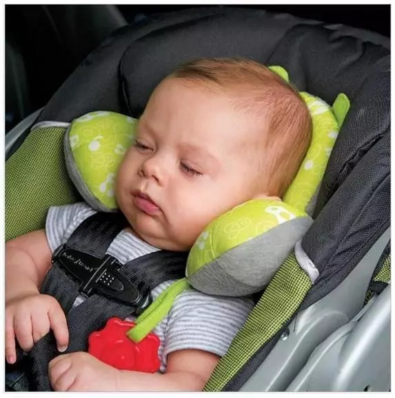 Das Baby-Sicherheits-U-förmige Autositzkissen mit Schutzbezug