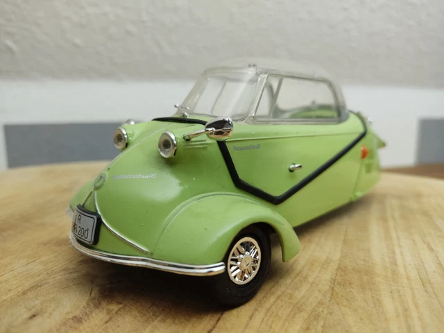 Messerschmitt Kabinenroller KR 200, Modell 1955-1964, hellgrün, Dach zu Messerschmitt Kabinenroller KR 200, Modell 1955-1964, hellgrün, Dach zu