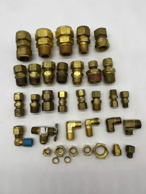 Lot of Miscellaneous Brass Compression Fittings 1/4” 3/8” & 1/2”   *Ships Fast