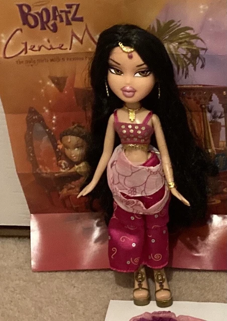 https://www.picclickimg.com/rEAAAOSwzx1gIc4l/Bratz-Genie-Magic-Jade-Doll-VGC-With-Accessories.webp