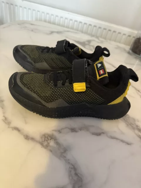 Boys Black / Yellow Trainers Adidas Lego Size 4