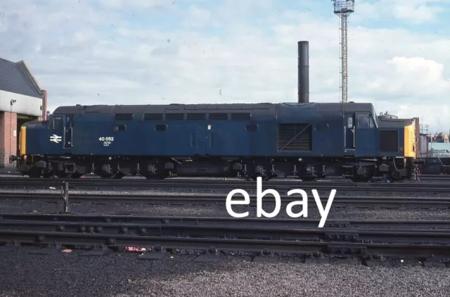 ORIGINAL 35mm RAILWAY SLIDE BR DIESEL 40052 AT HAYMARKET SHED 5/79