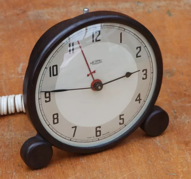 Vintage Art Deco METAMIC DEREHAM ELECTRIC Clock. Made in England.